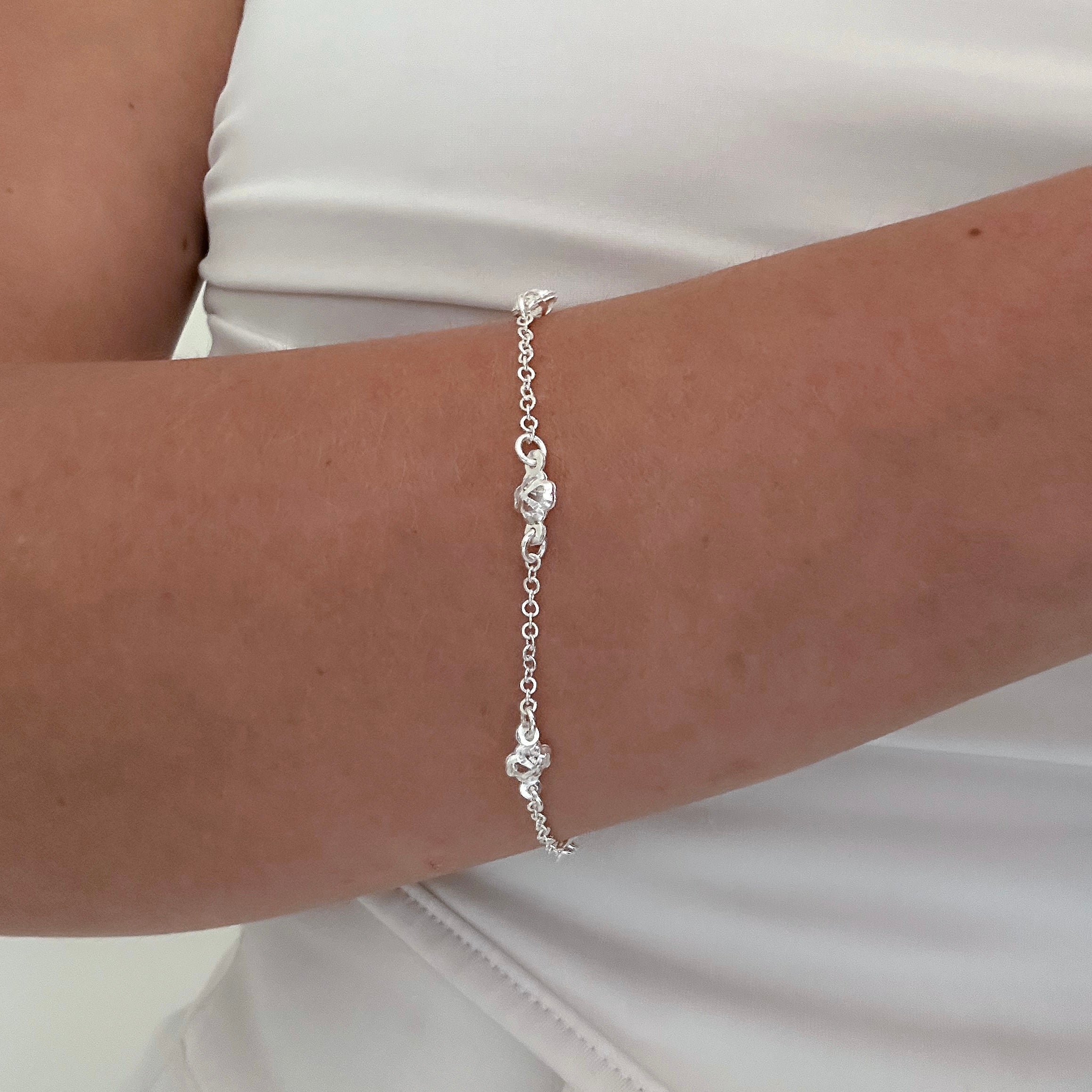 PULSEIRA PENTA TREVOS CRISTAIS 18,5CM