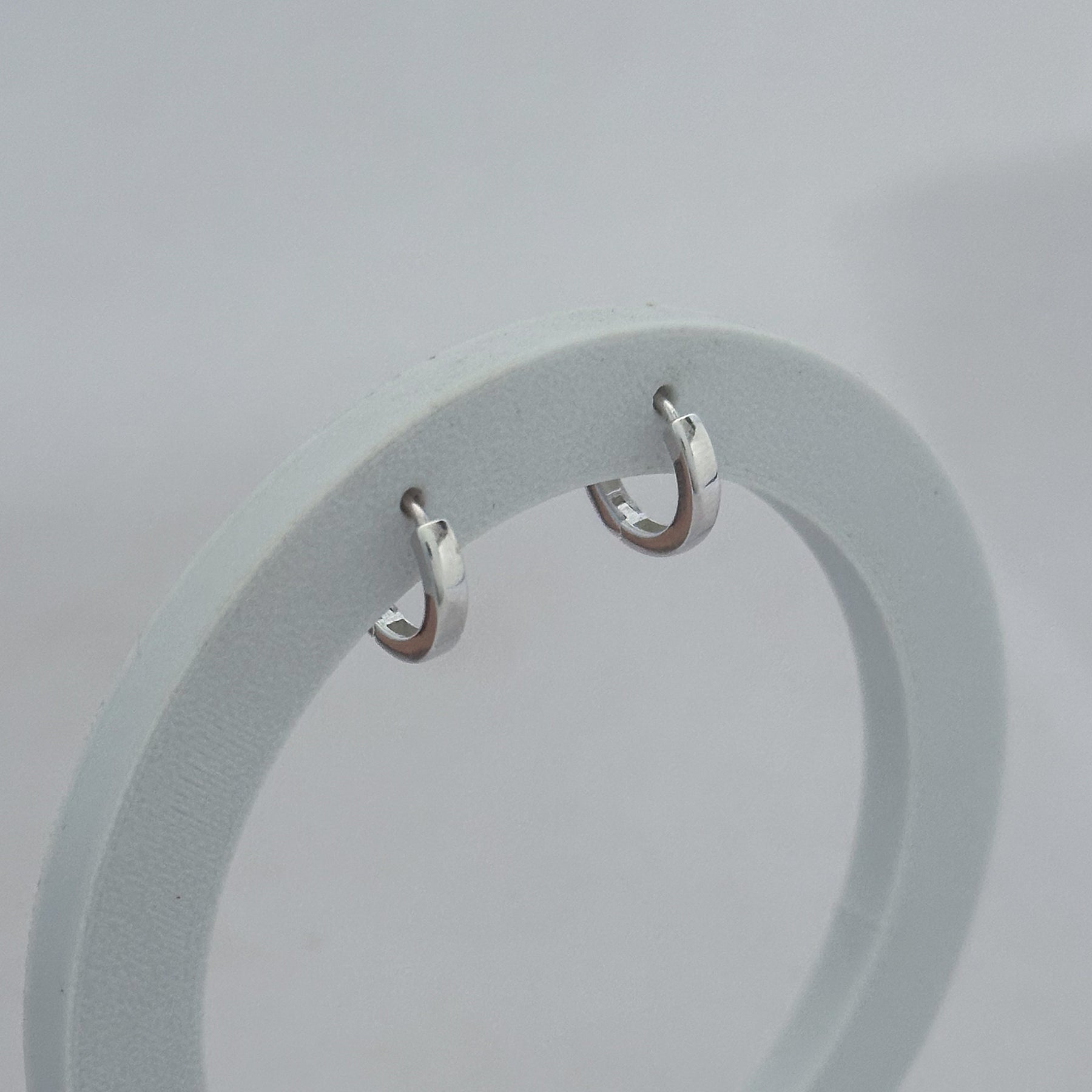 Brinco Argola Click Lisa  - 2,5x13mm