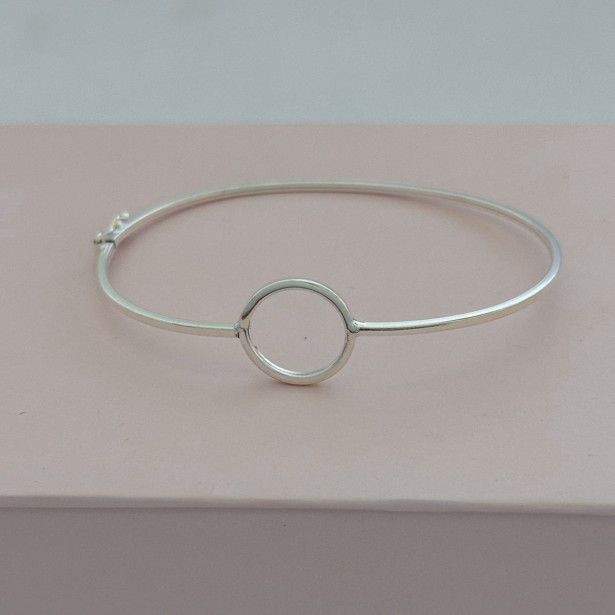 Bracelete Oval Círculo 2mm