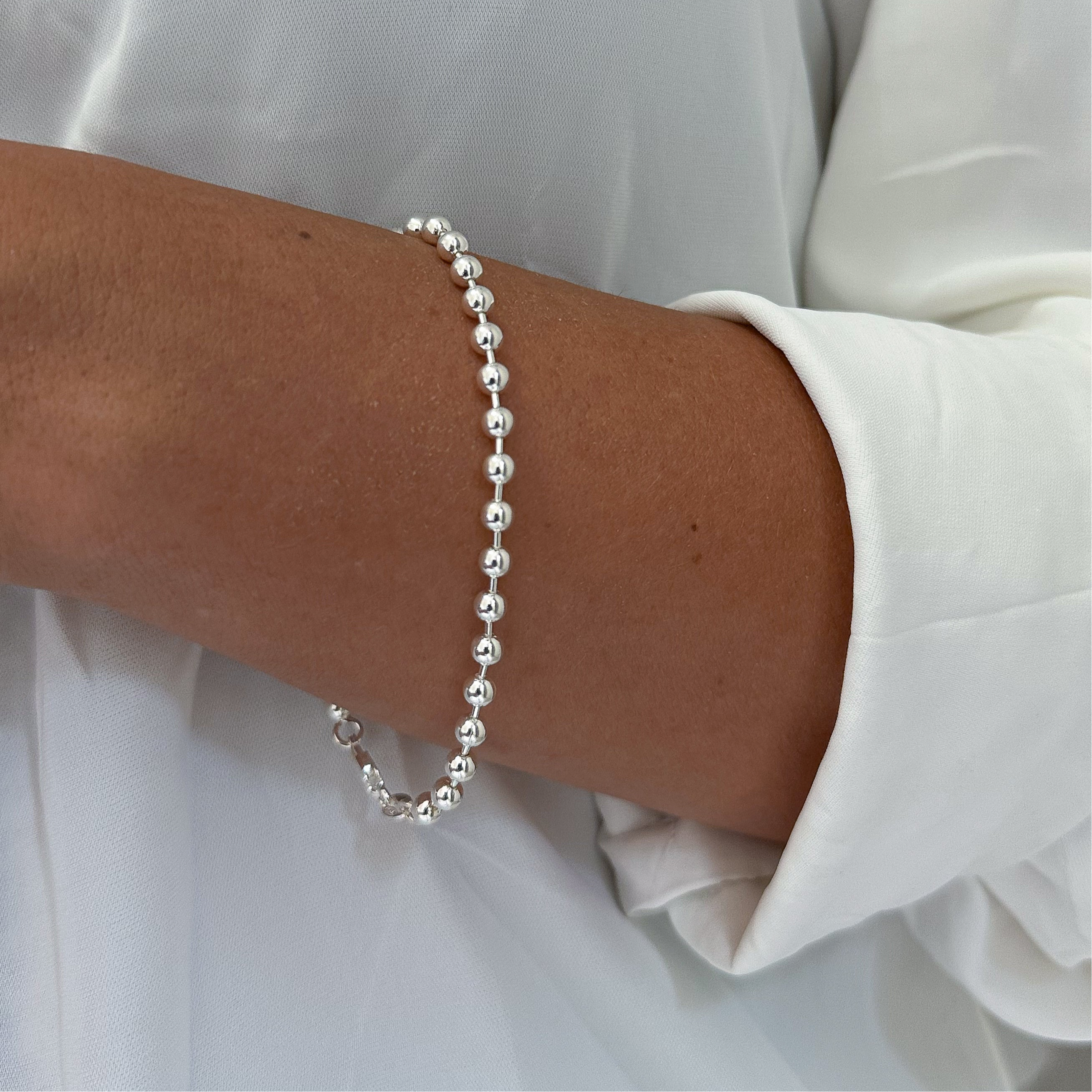 PULSEIRA ESFERAS 4MM - 19CM