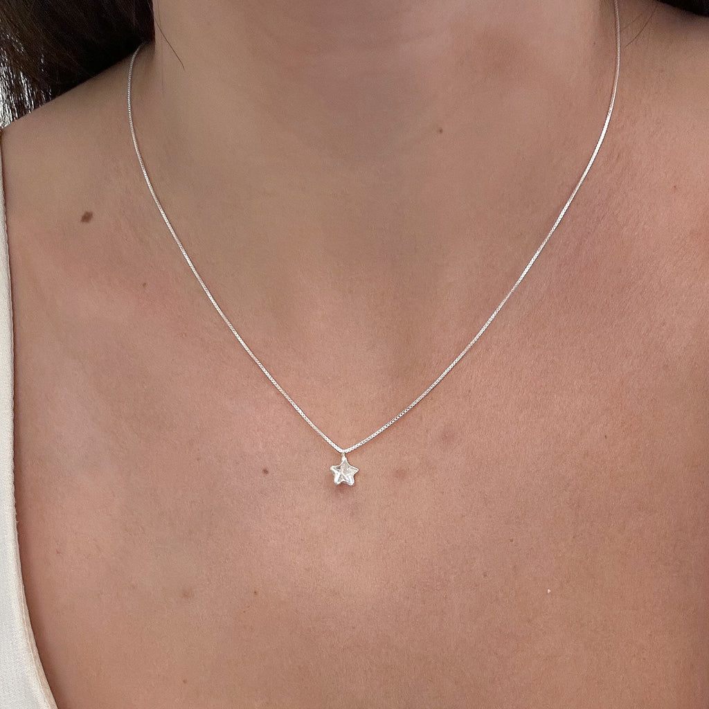 Colar Estrelinha de Luz - 45cm