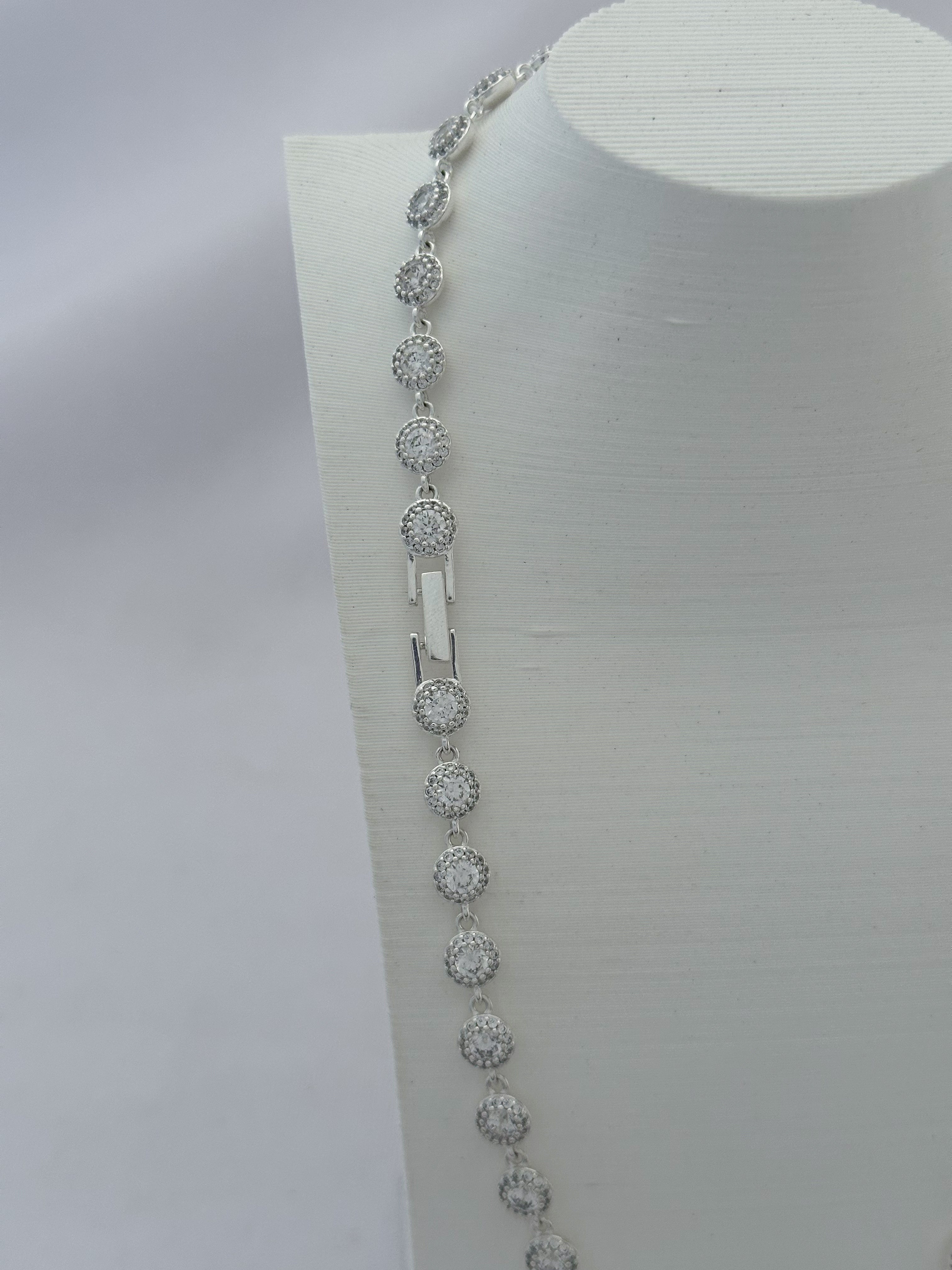 COLAR SWAROVSKI CRAVEJADO CRISTAL 38+2CM