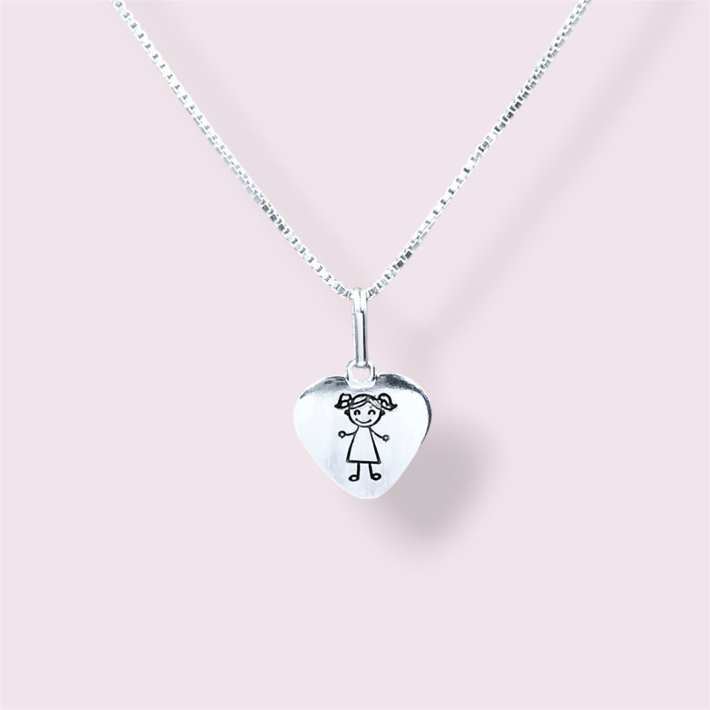 PINGENTE MEDALHA CORAÇÃO MENINA