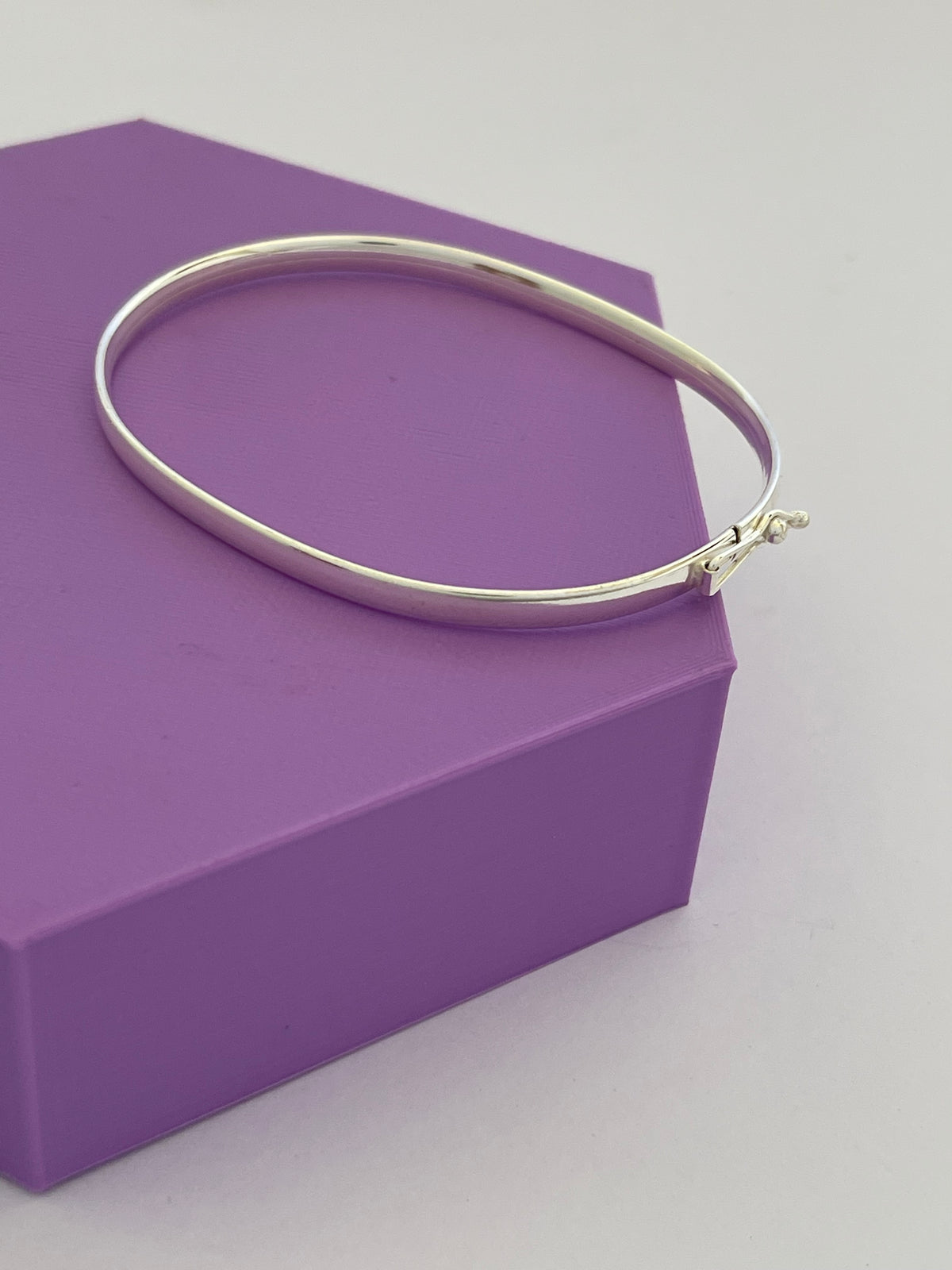 Bracelete Meia Cana Oval - 4mm